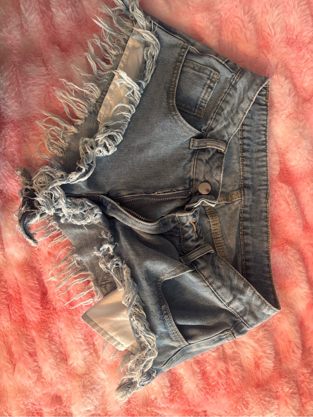 Frayed Hem Light Blue Denim Shorts